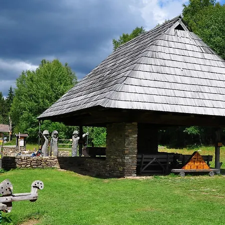 - Gabreta Premium شقة Stožec