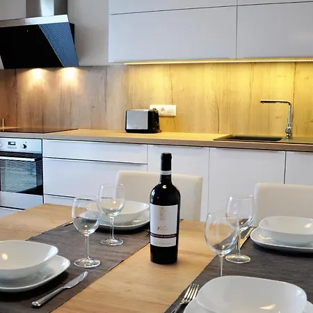 - Gabreta Premium Apartment